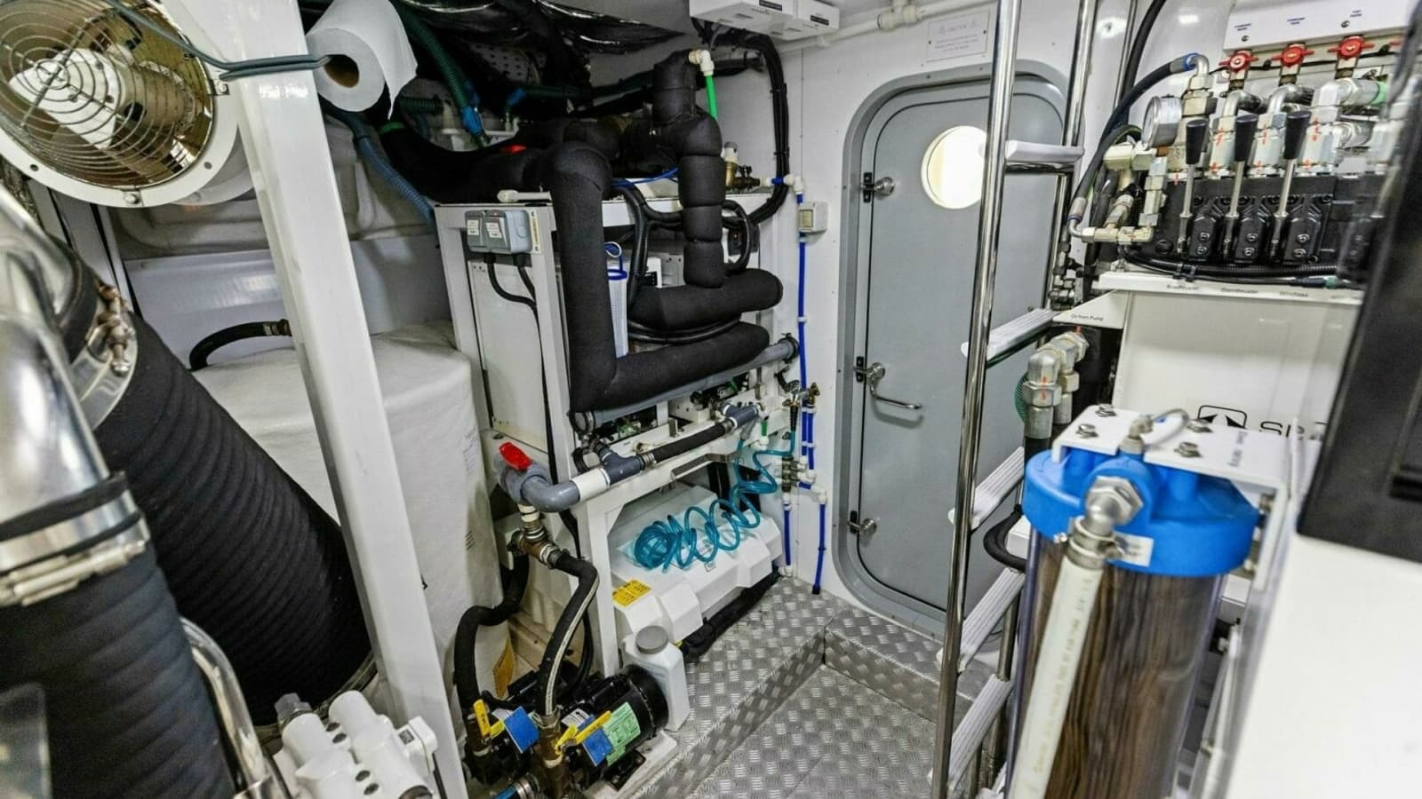 2018 Princess Y75 Motor Yacht