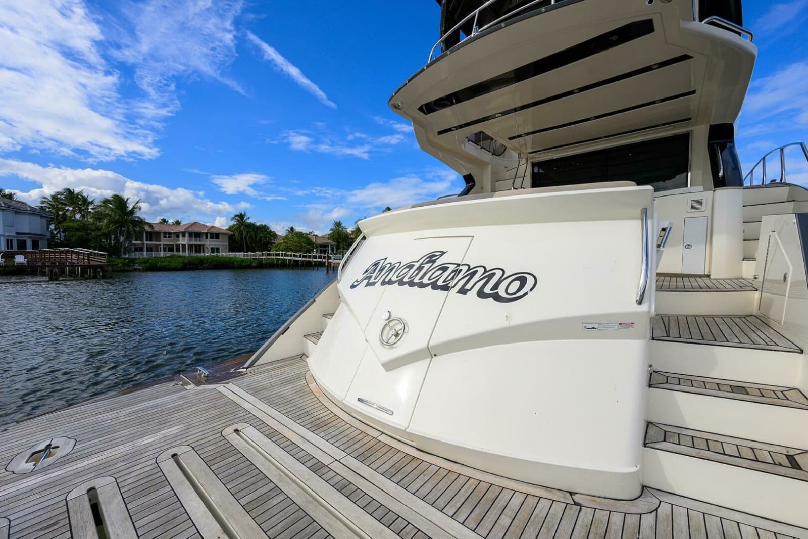 Marquis 66 ANDIAMO - Swim Platform