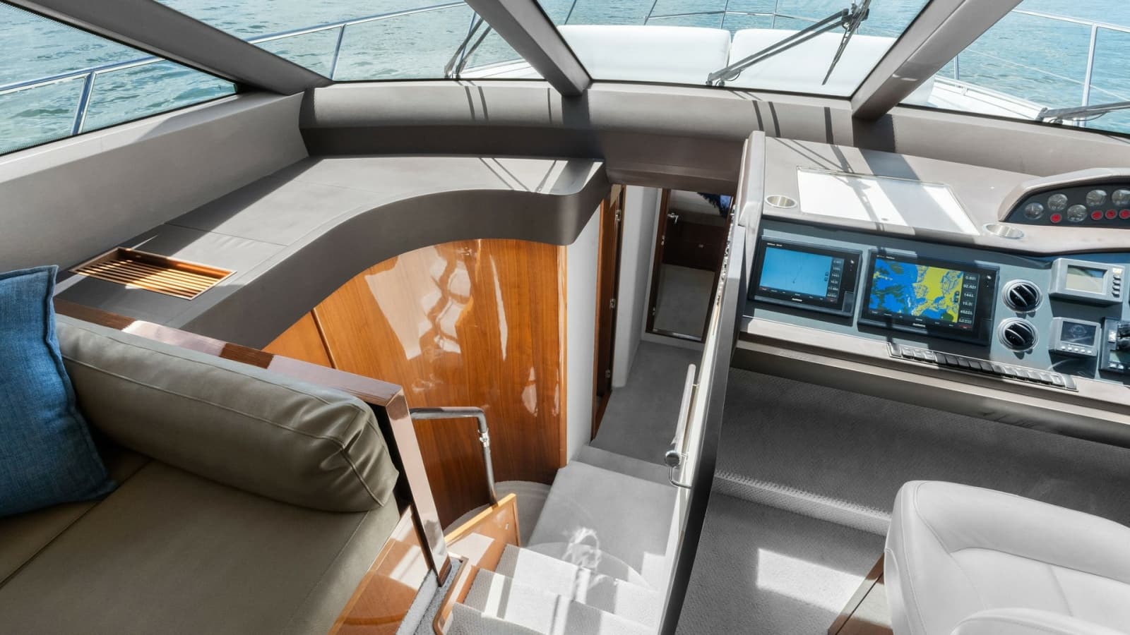 Flybridge Helm with Navigation Console