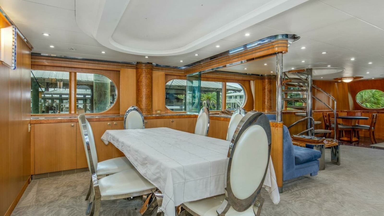 1989 116' Feadship - Boss - Dinette Sport Fisher-