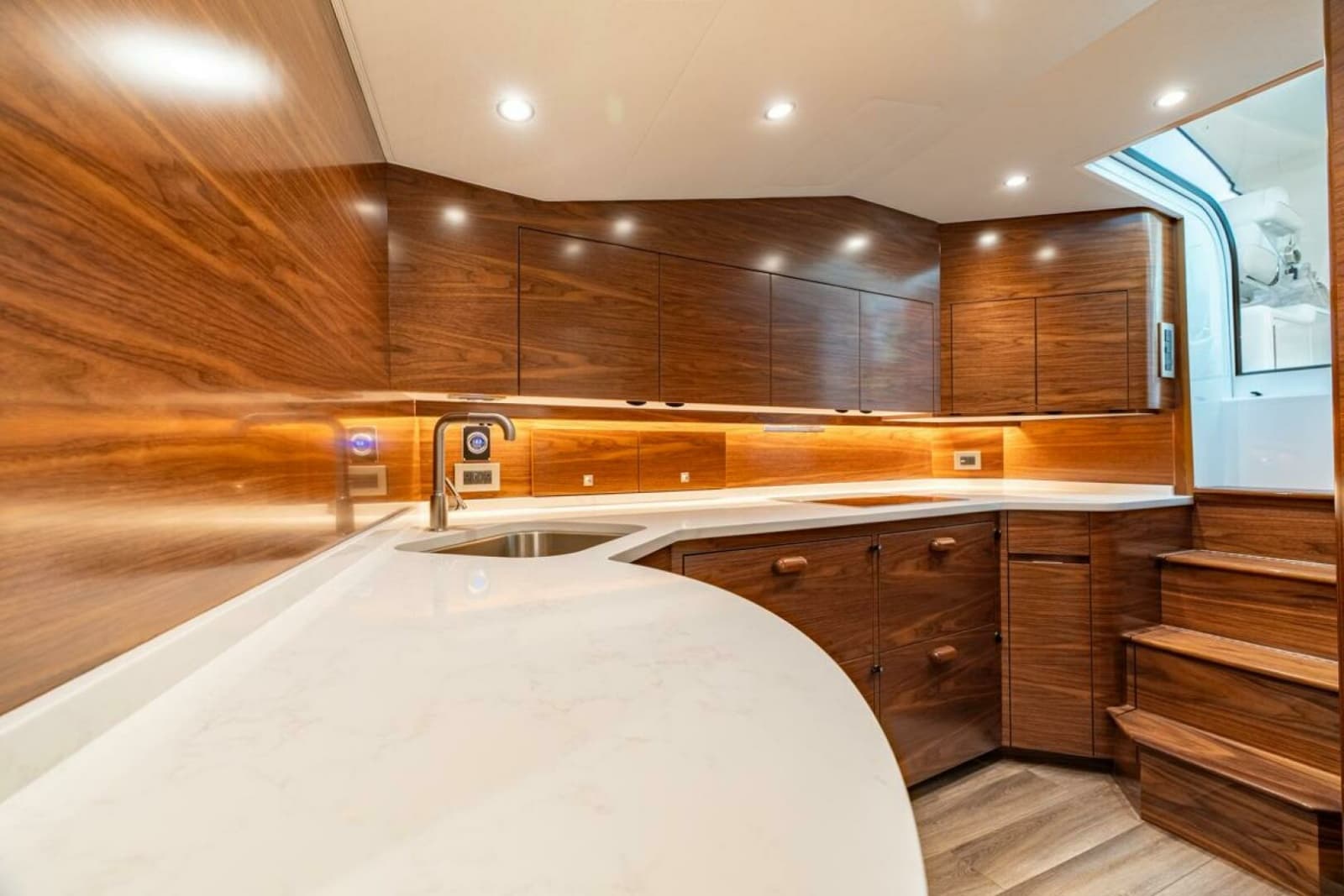 Viking 54 Sport Tower - Galley