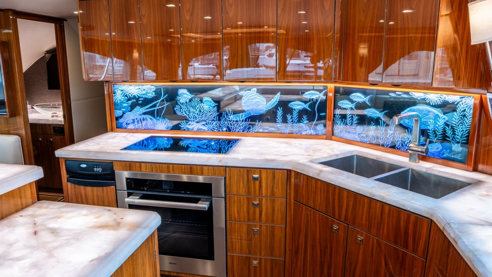 2020 Viking 92 Skybridge "After Midnight"