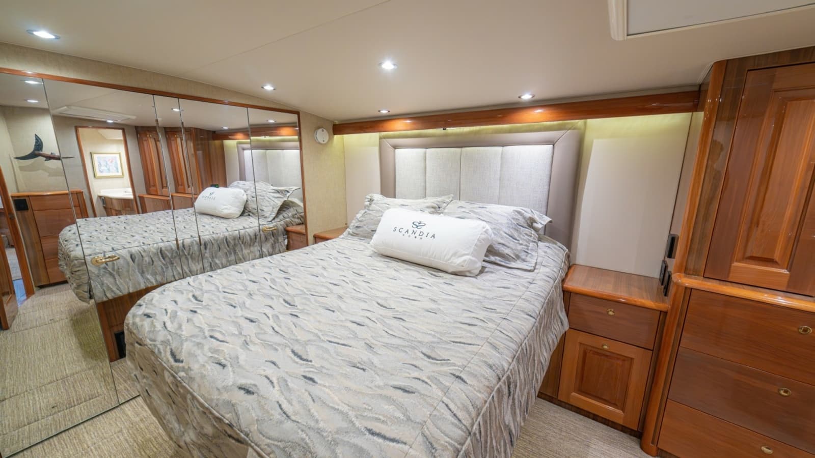 Master Stateroom with Queen Bed