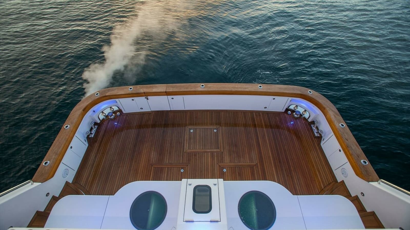 2019 Nordlund 115 Expedition Yachtfisher "Cazador" - Spacious Teak Aft Deck