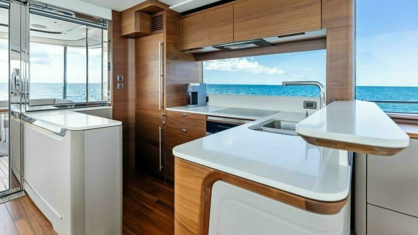 2024 Princess Y72 Motor Yacht