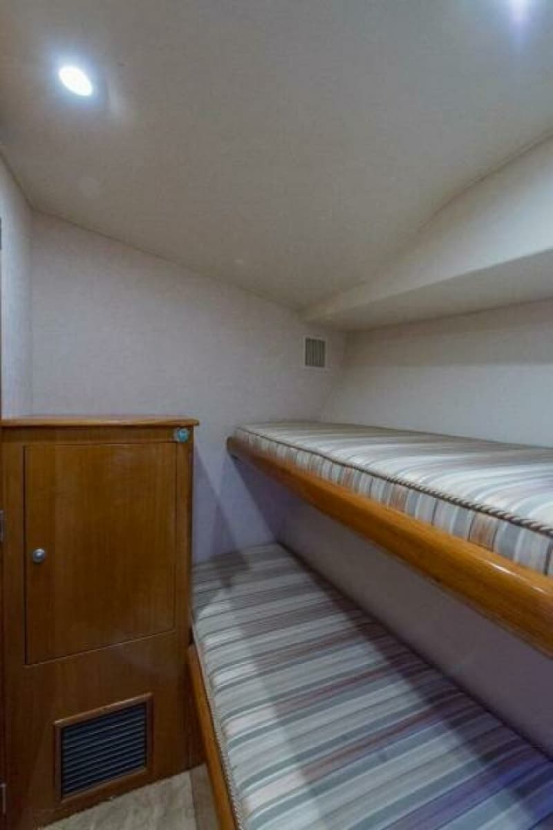 Post 53 - Ros Lyn - Guest Stateroom