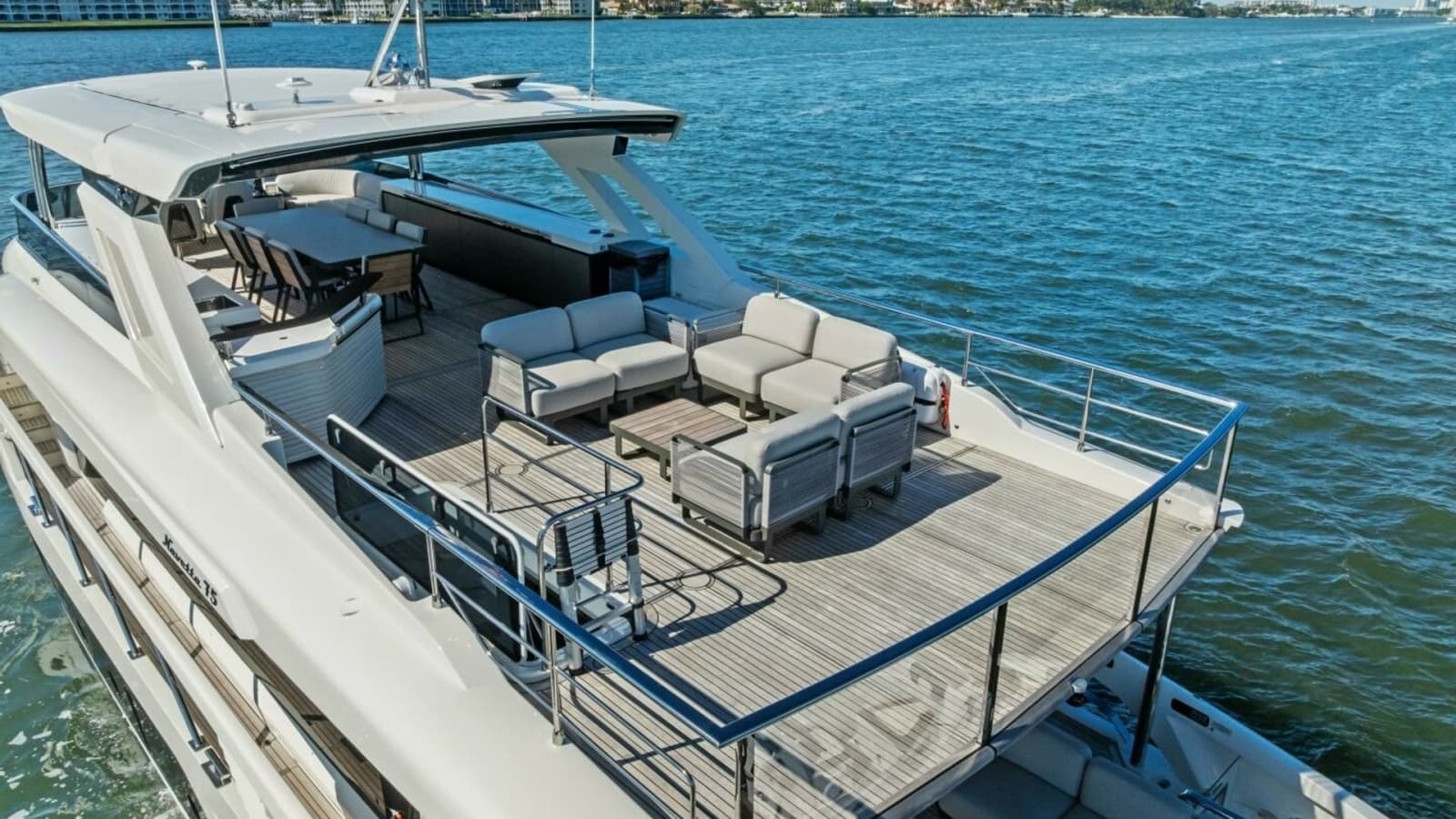 2025 Absolute 75 Navetta