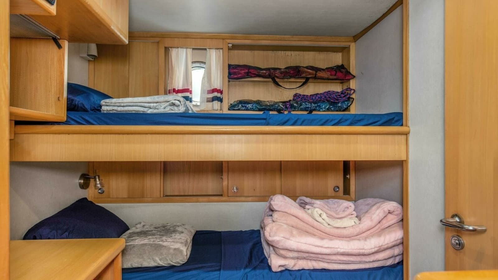 1989 116' Feadship Sport Fisher- Boss - Crew Quarters