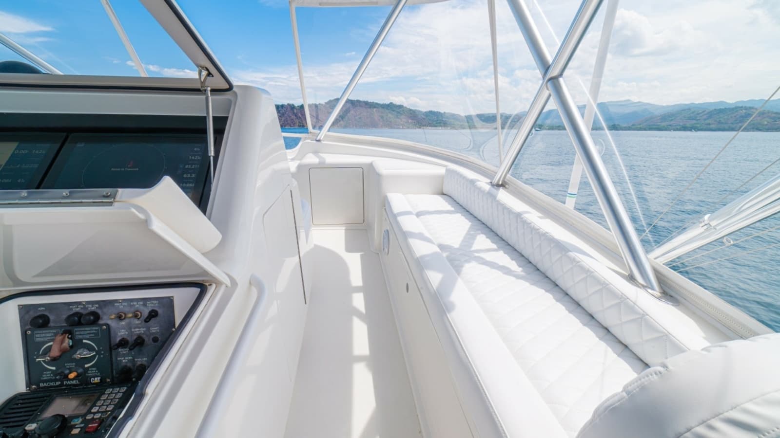 60 Viking Convertible 2012 "Contango"