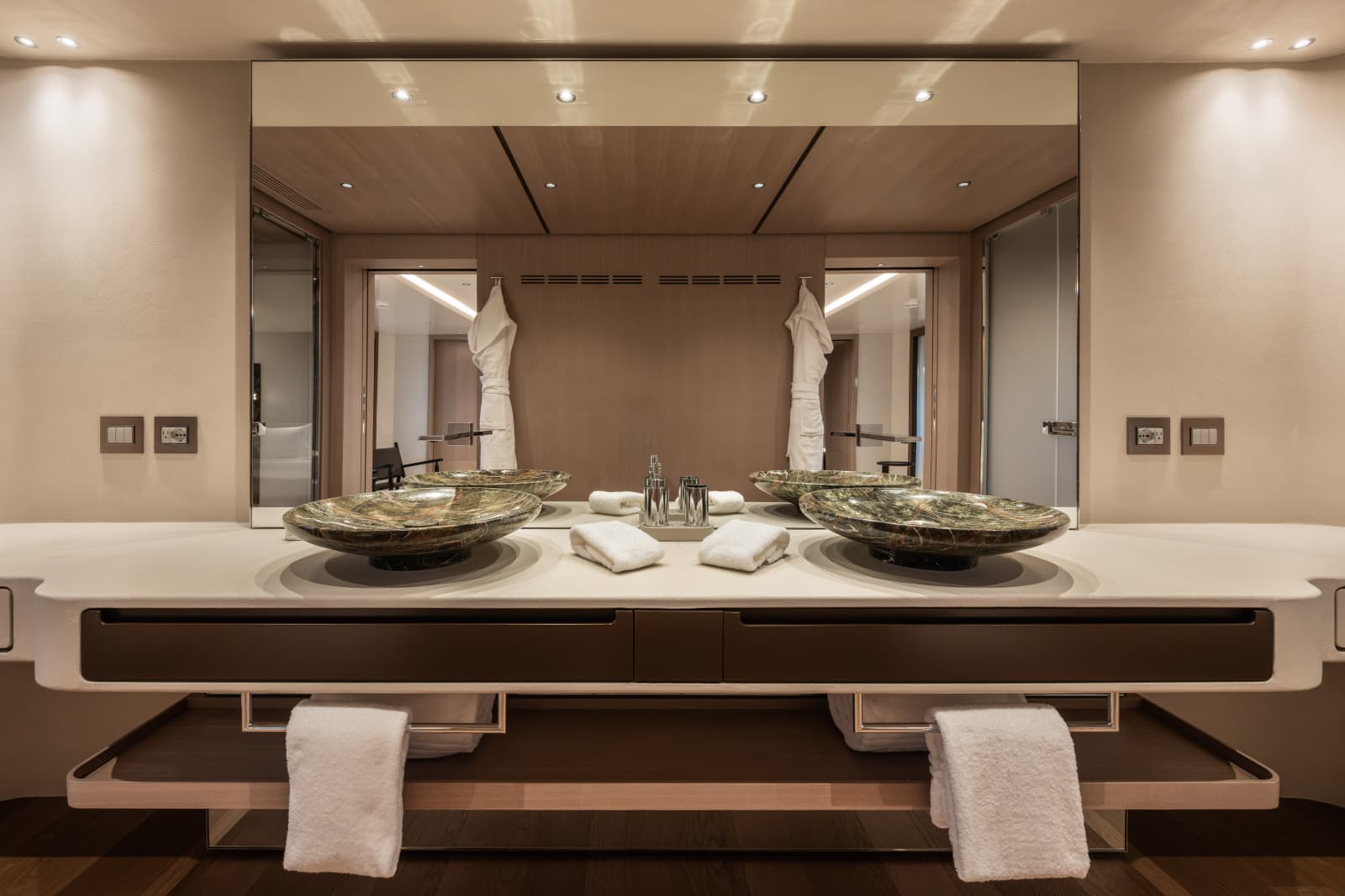 2026 Benetti Class 44M