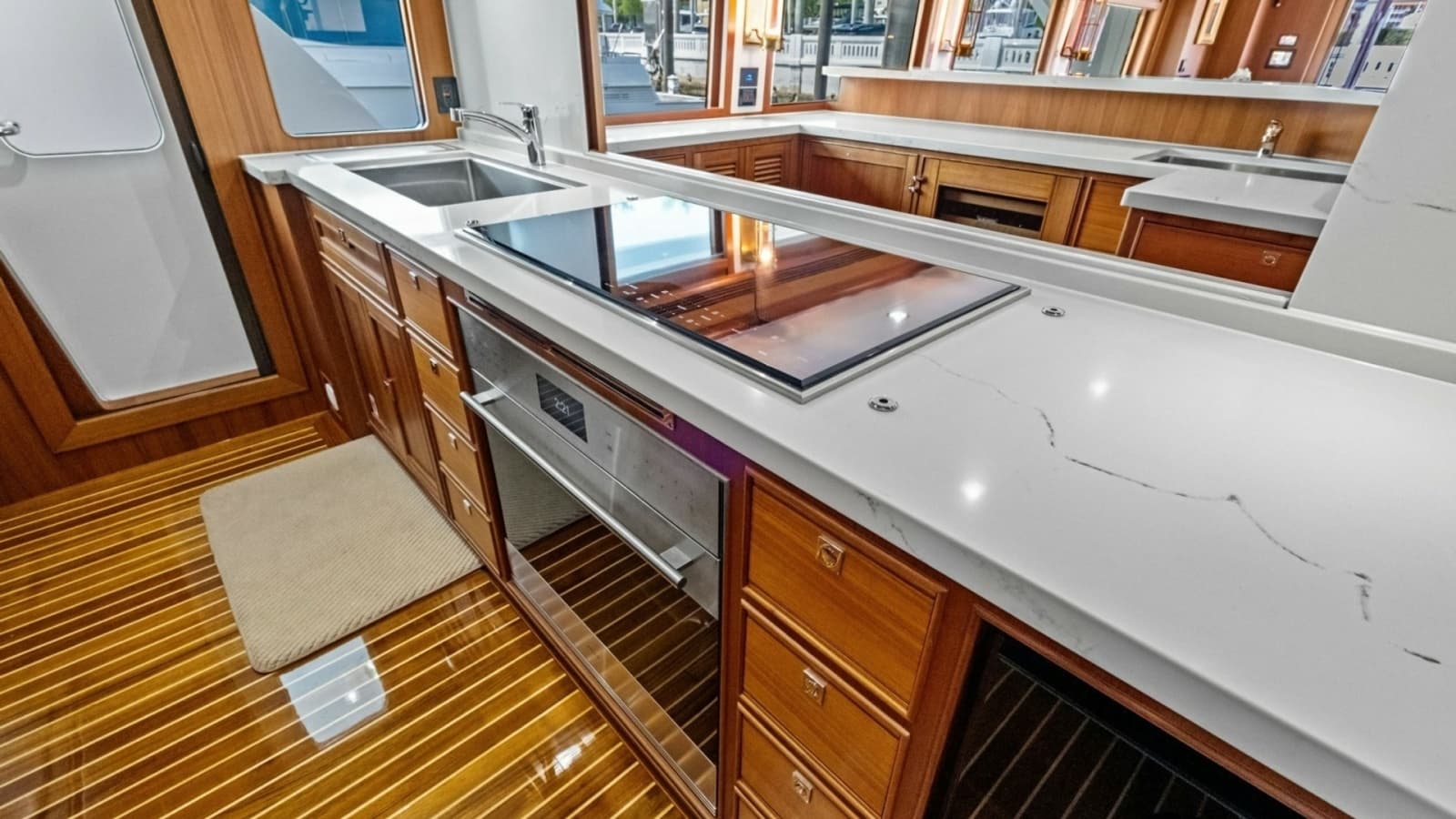 2024 Marlow 90 V - Artemis II