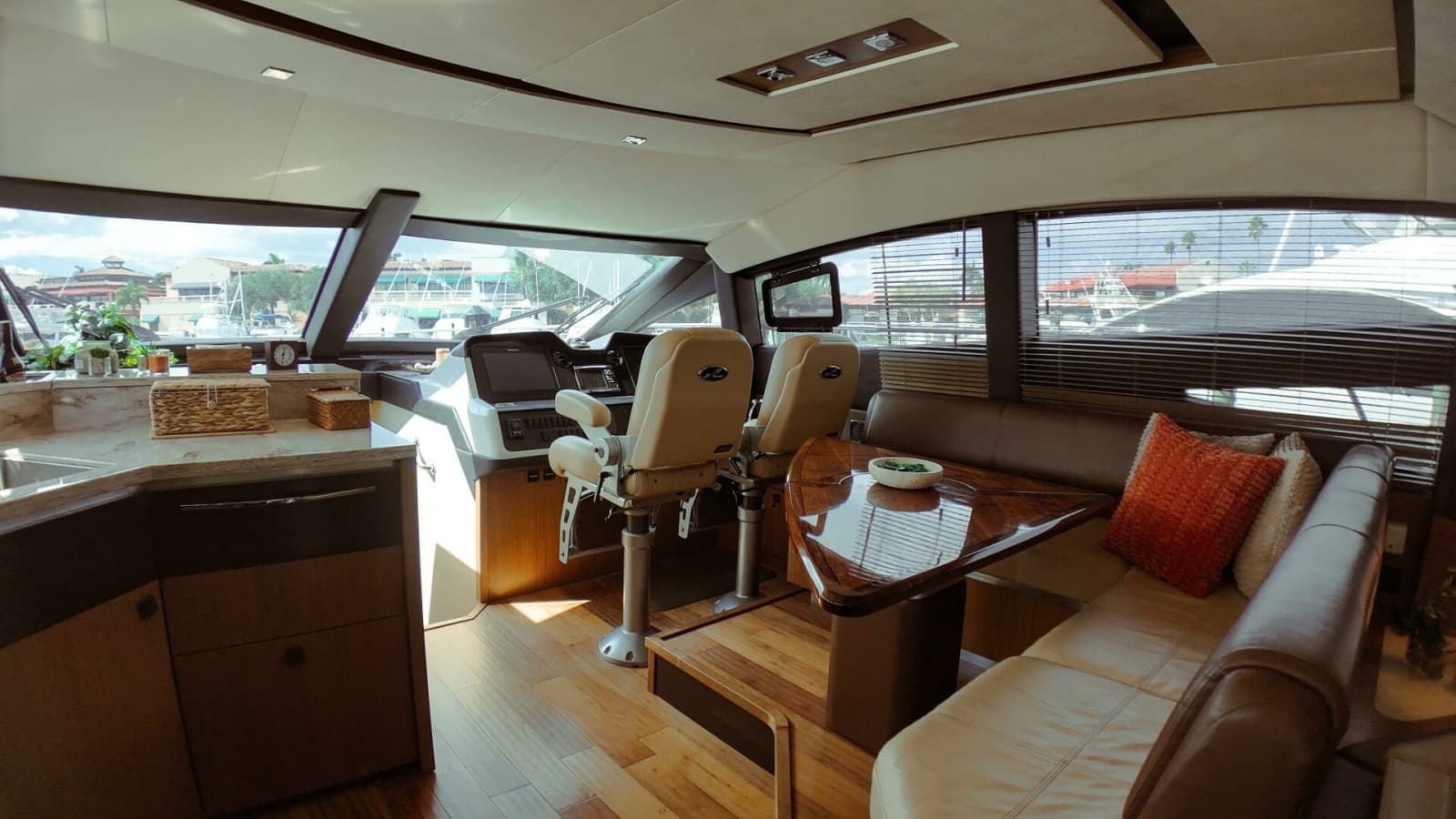 2016 Sea Ray L590 Fly