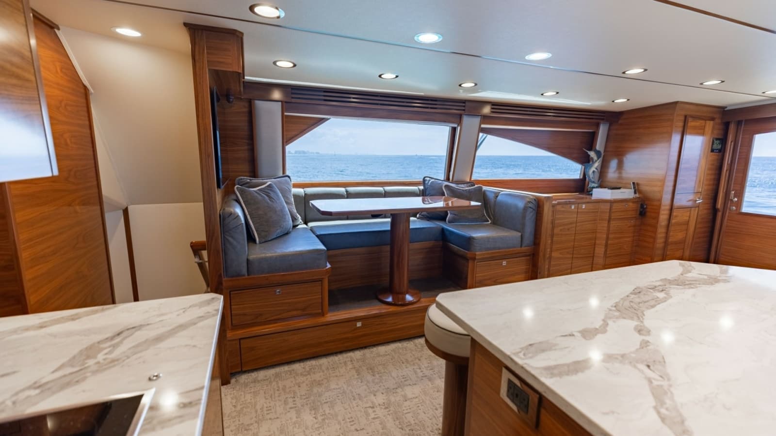 2023 Viking 72 Convertible- TEAM SUPREME- Dinnette