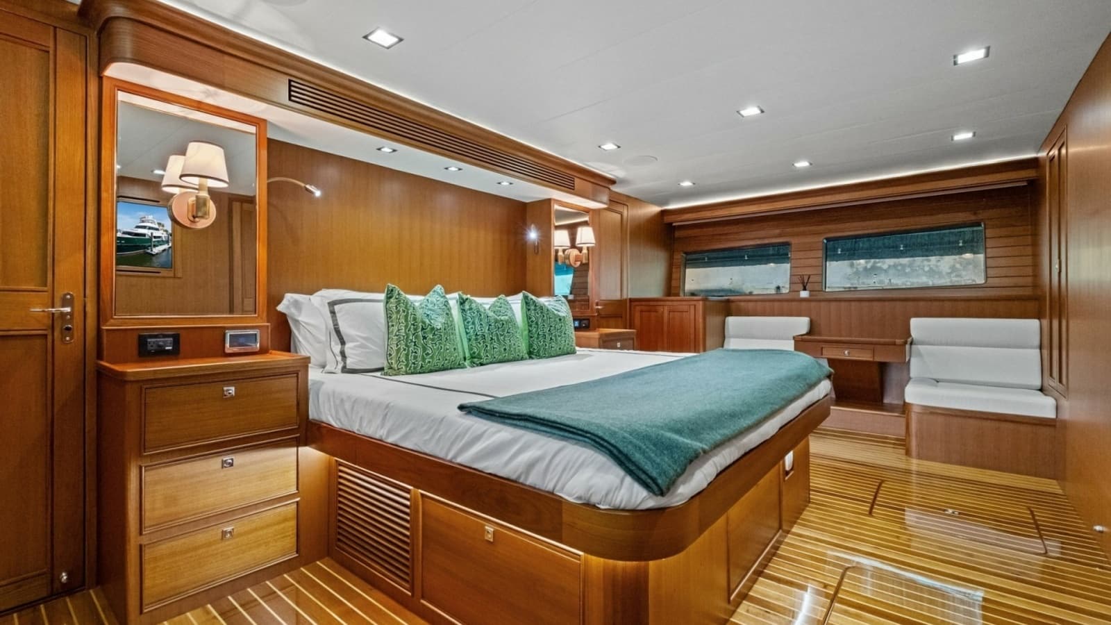 2024 Marlow 90 V - Artemis II