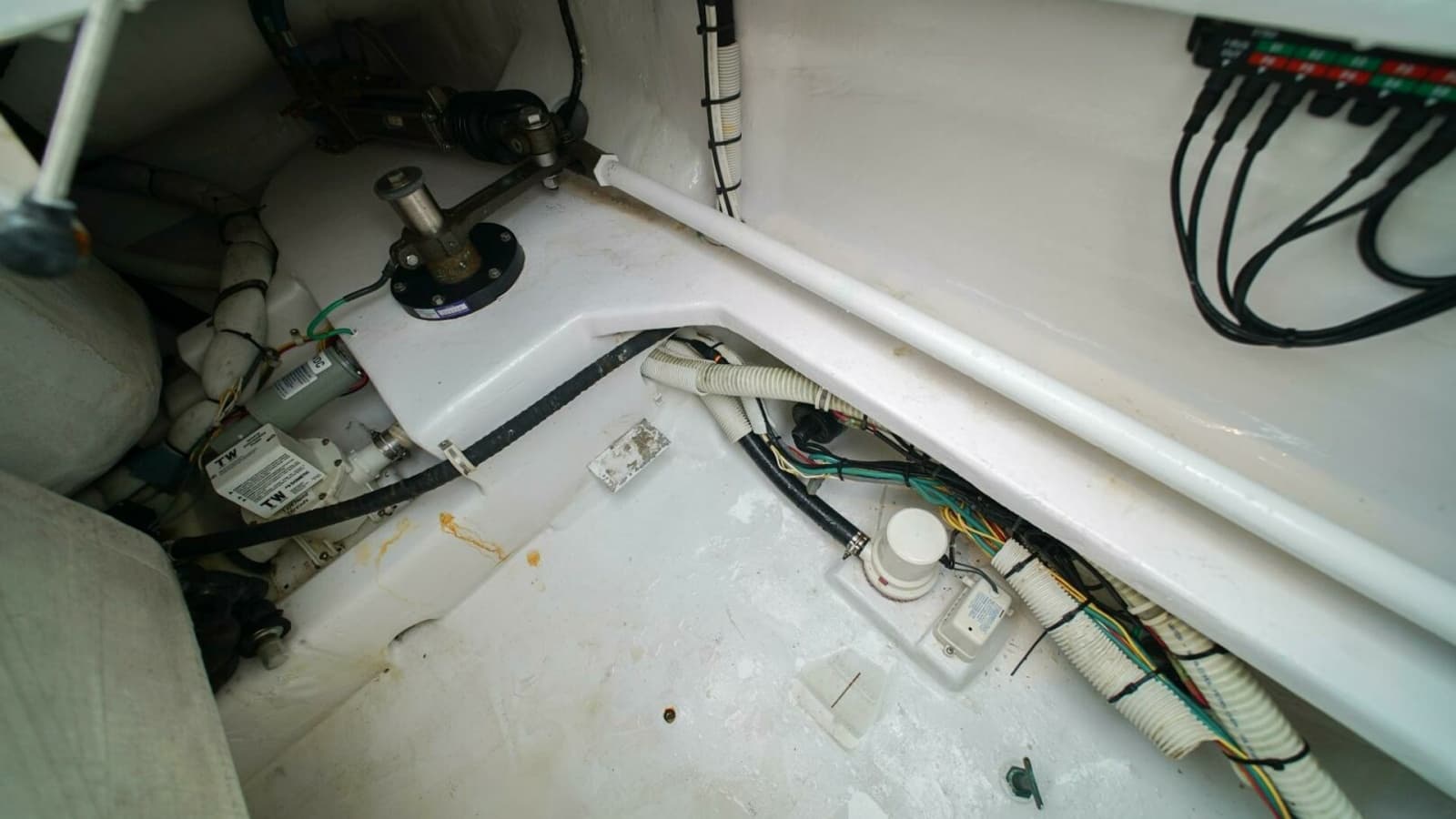2007 Viking 45 Convertible Bad Habits