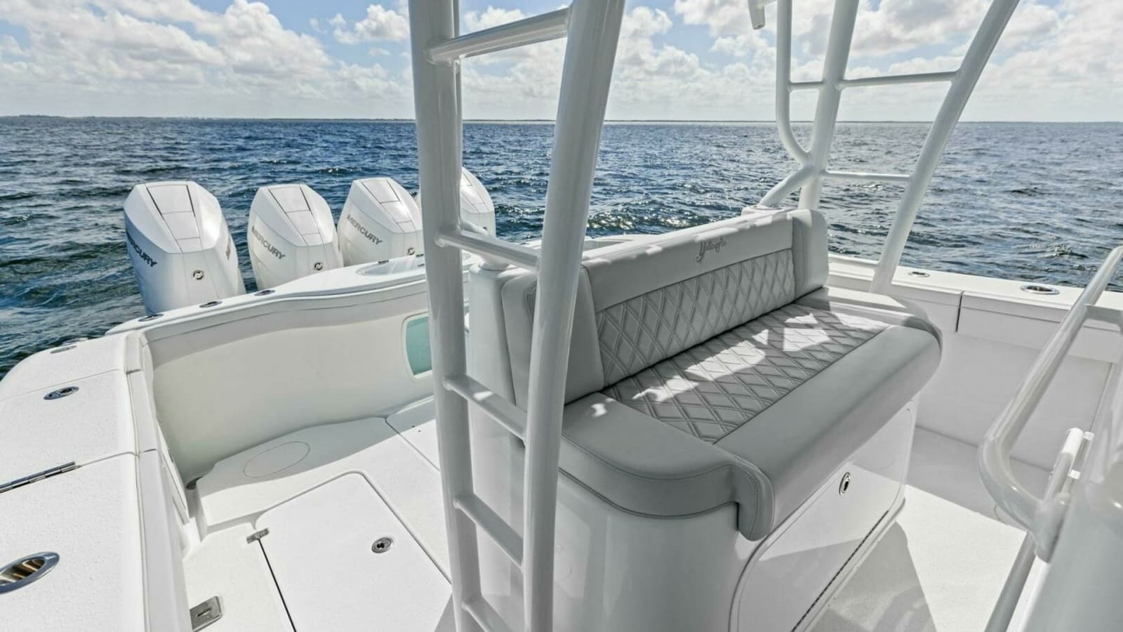 2024 42 Yellowfin