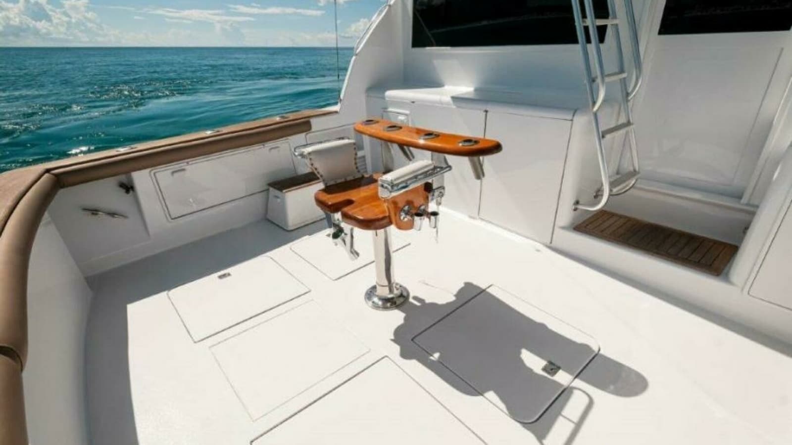 1998 Ocean Yachts 48 Super Sport Cockpit 5
