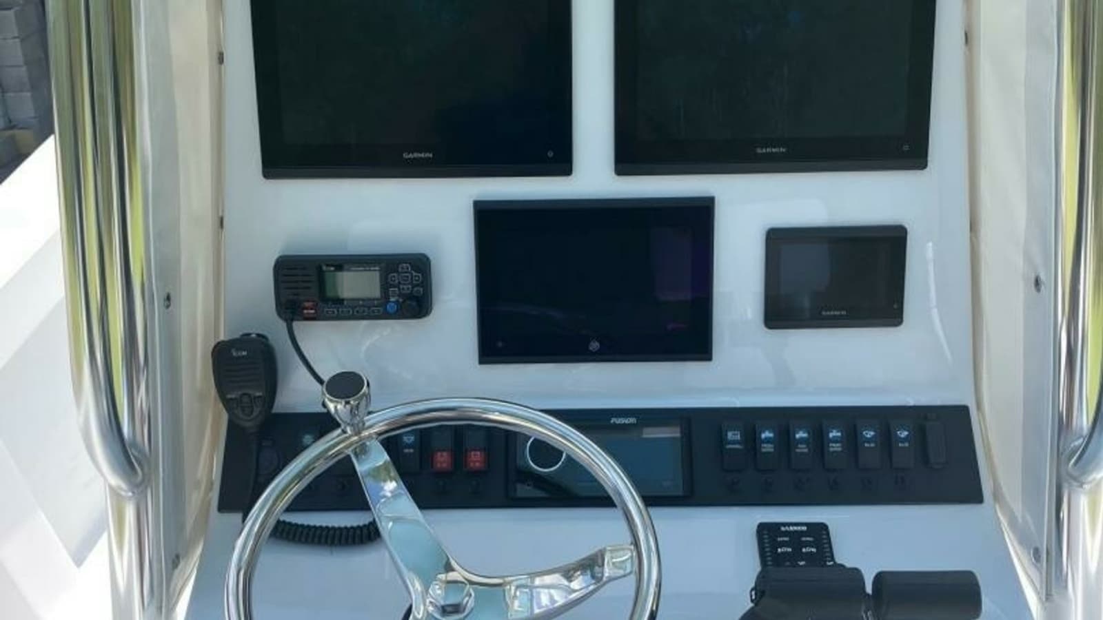 2024 LTB 25 - Helm