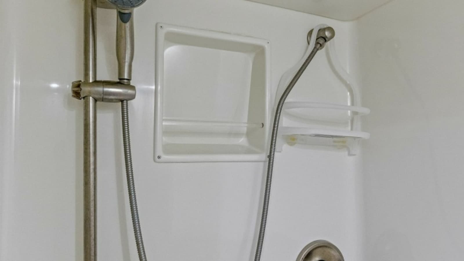 2008 Viking 68 Skybridge "Liquid Apple"