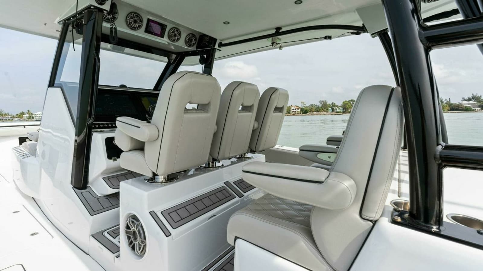 2022 Barker Boatworks 40 HPC