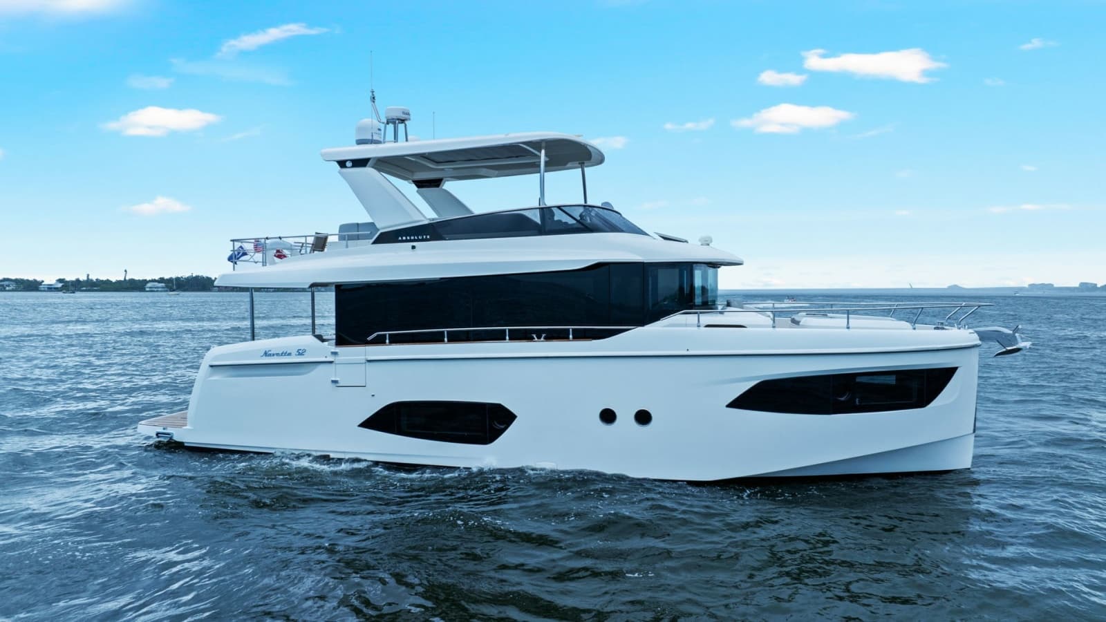 Starboard Profile View of 52 Navetta