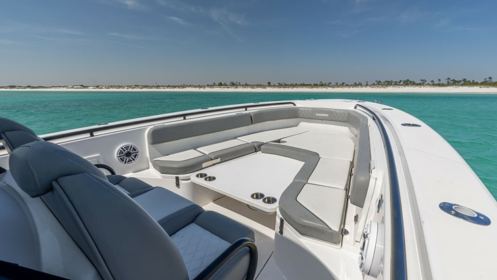 2023 Everglades 365 CC-