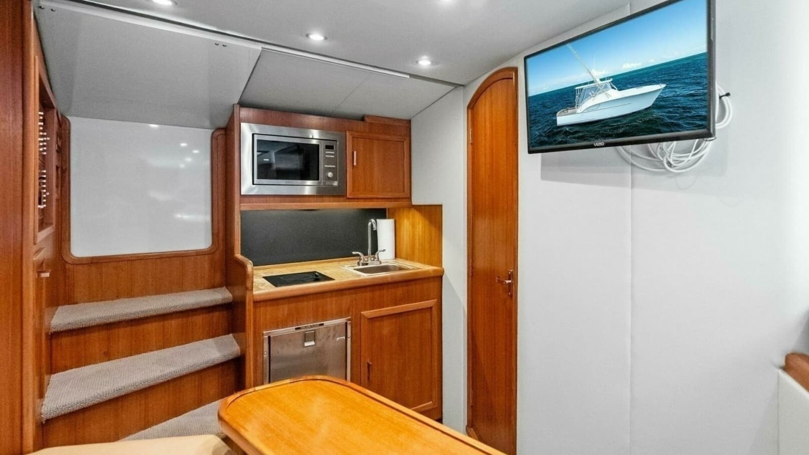 2018 Custom Carolina 35 Express