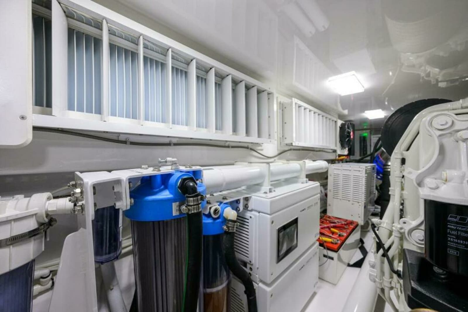 2023 Viking 64 Convertible - Engine Room