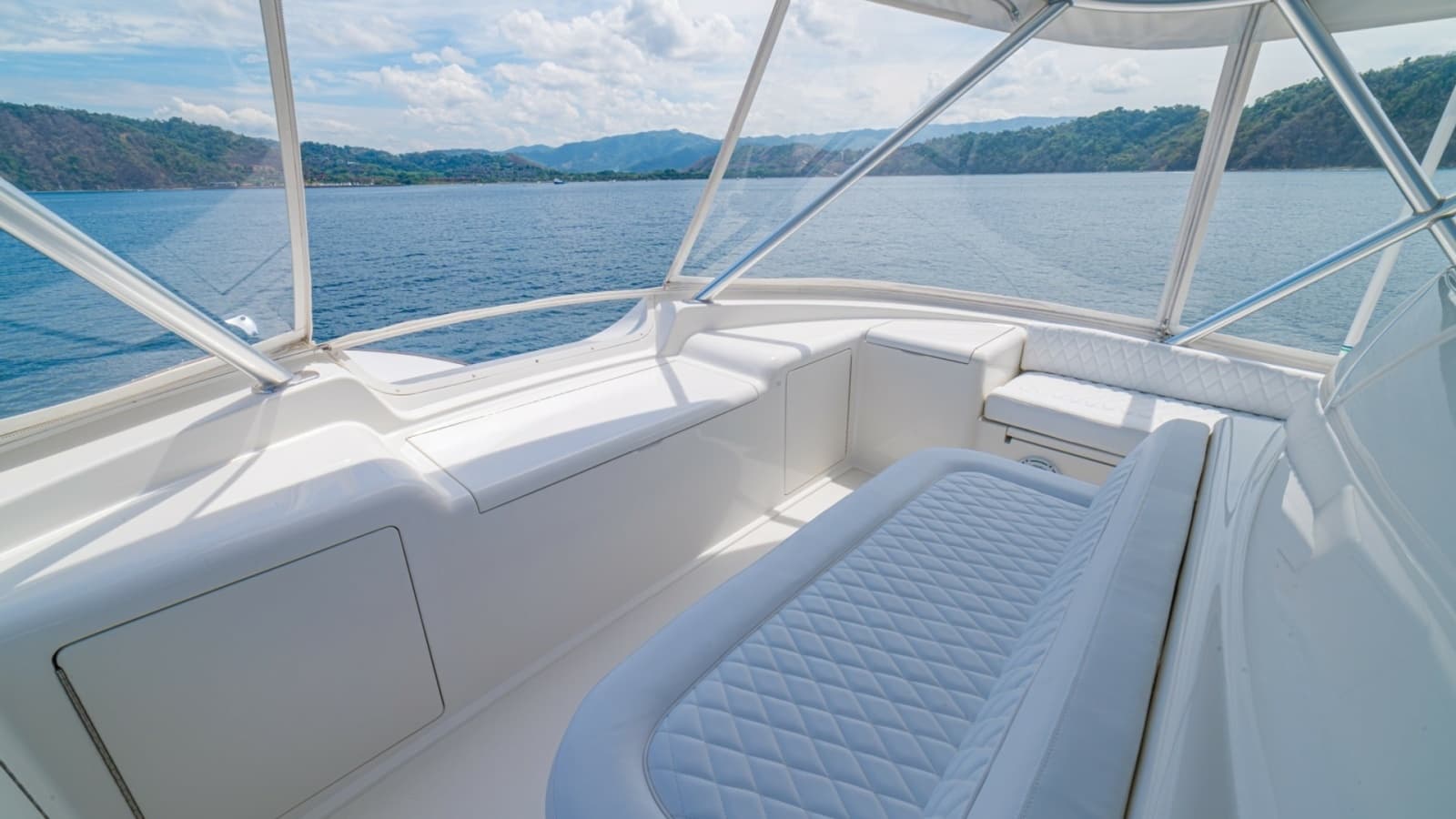 60 Viking Convertible 2012 "Contango"