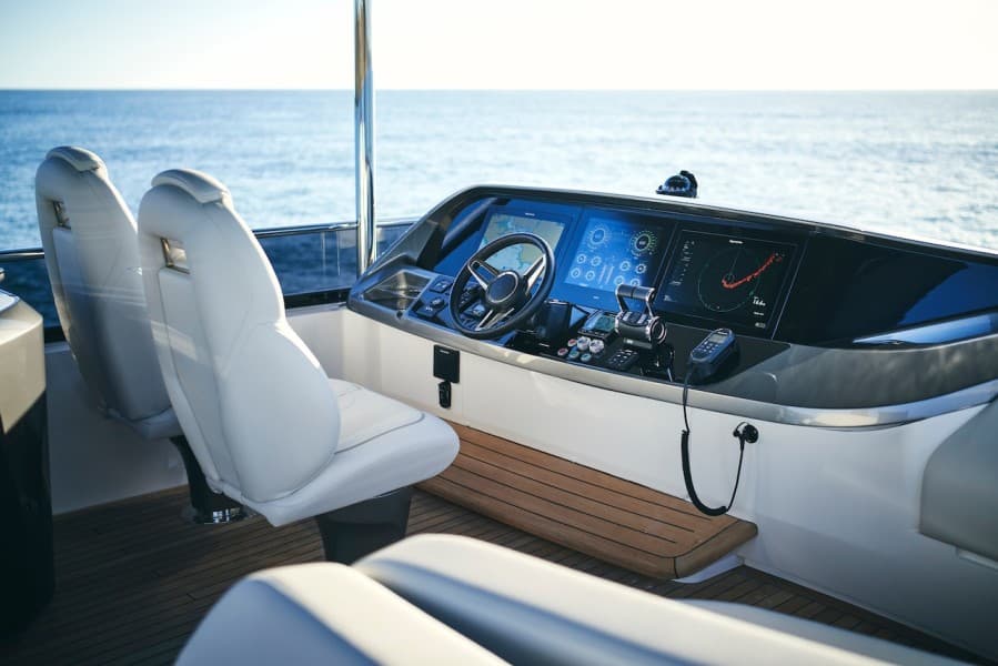 2027 Princess Y72