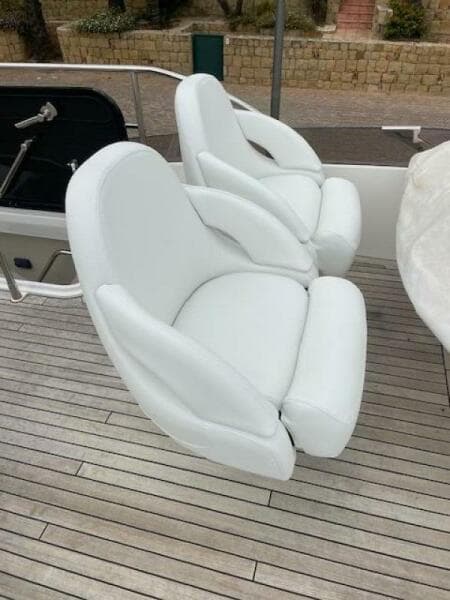 2015 Sunseeker Sport Yacht 68