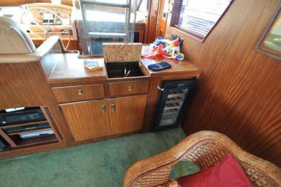 1987 Hatteras 