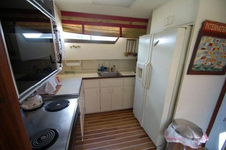 1987 Hatteras 