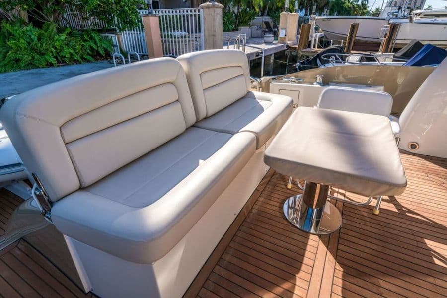 2010 Sunseeker Predator
