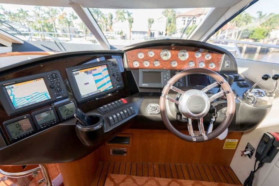2010 Sunseeker Predator