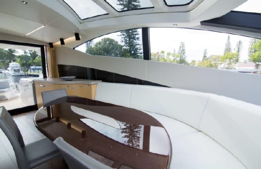 2018 Sunseeker Predator