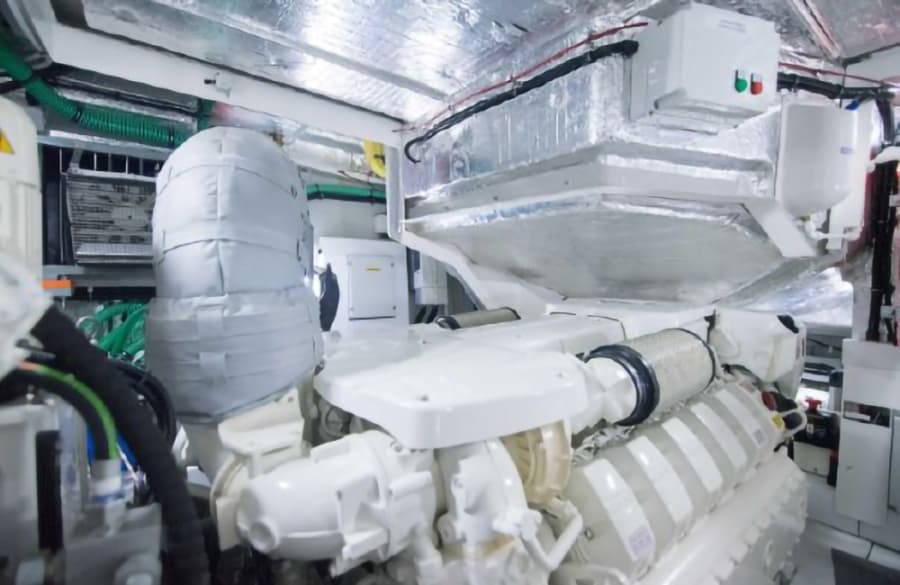 2018 Sunseeker Predator