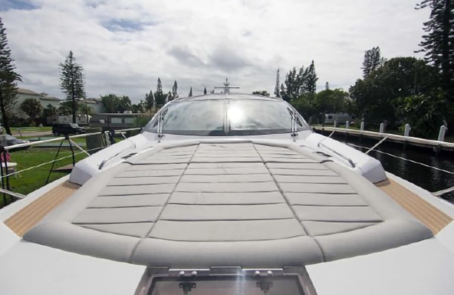 2018 Sunseeker Predator