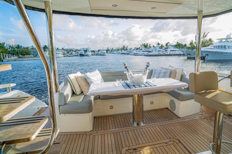 2019 Sunseeker Manhattan