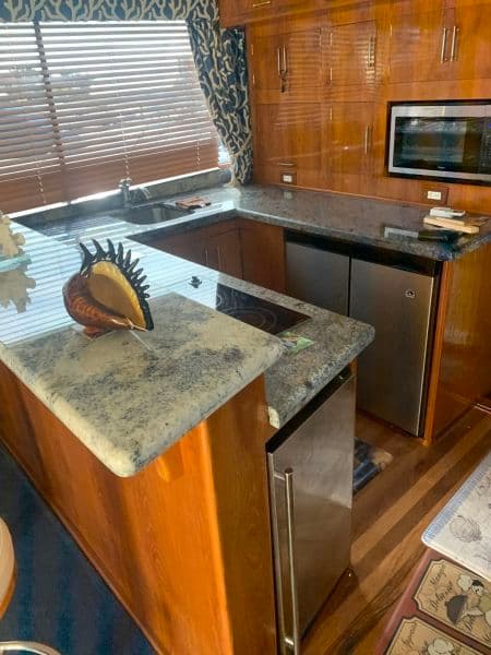 1985 Ocean Yachts Super Sport