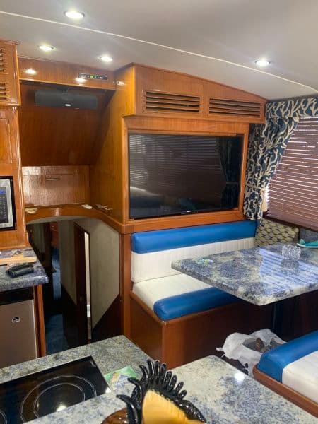 1985 Ocean Yachts Super Sport