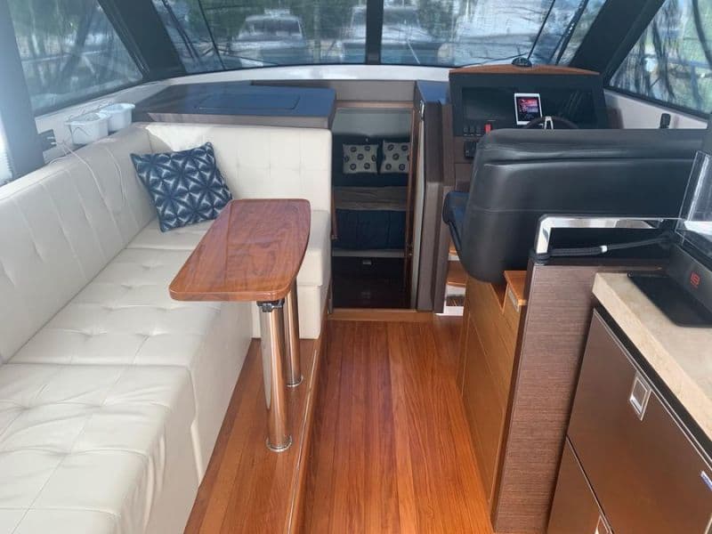 2017 Tiara Yachts 