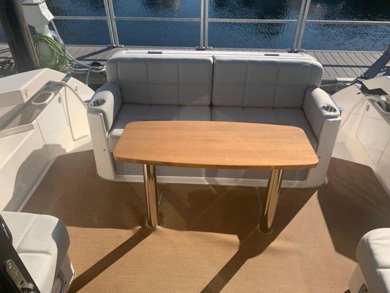 2017 Tiara Yachts 