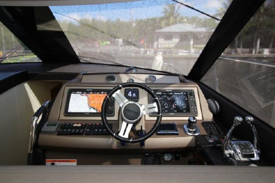 2015 Prestige 550