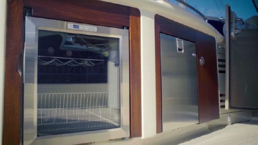 2005 Sea Ray Sundancer