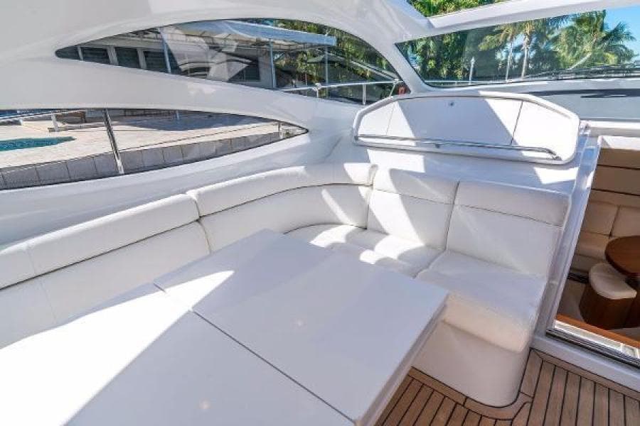 2008 Pershing 