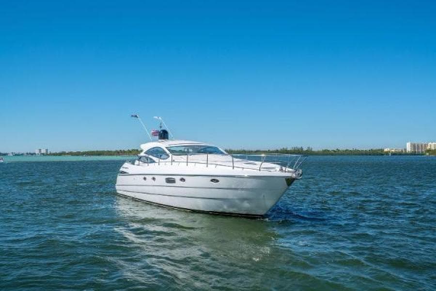 2008 Pershing 