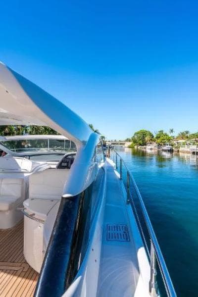 2008 Pershing 