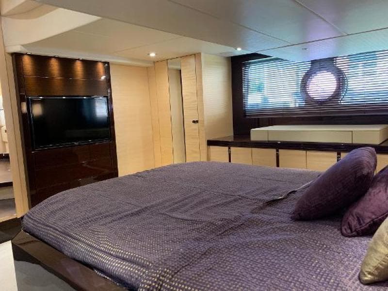 2014 Sunseeker San Remo