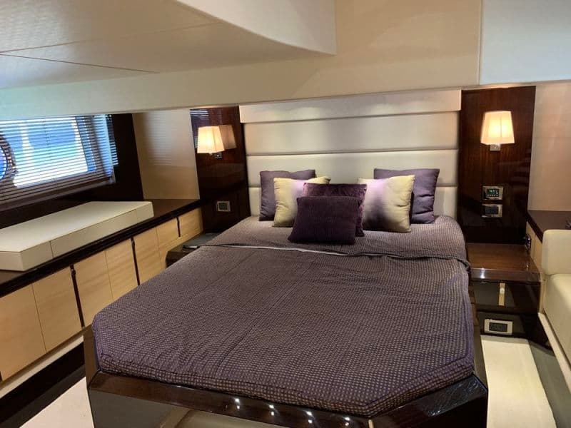 2014 Sunseeker San Remo